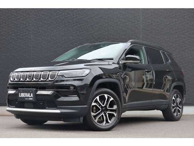 新着情報“ジープ・コンパスリミテッド”2022年式黒入荷しました！