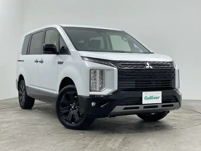 新着情報“デリカＤ：５シャモニー（電動サイドステップ非装着車）”2025年式パールⅡ入荷しました！