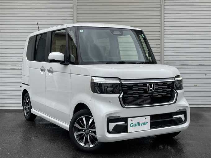 新着情報“Ｎ－ＢＯＸカスタムベースグレード”2024年式プラチナホワイトパール入荷しました！