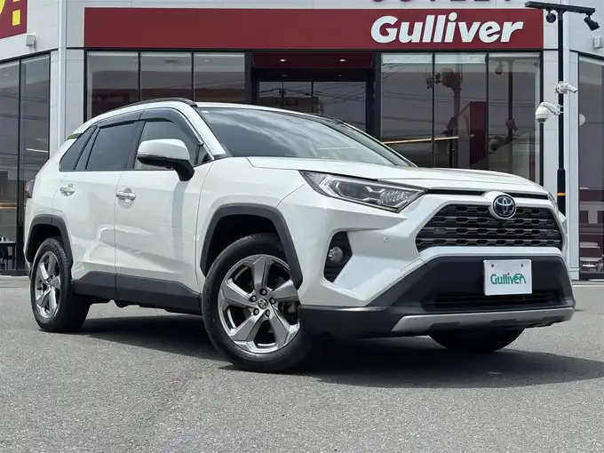 新着情報“ＲＡＶ４ハイブリッドG”2020年式ホワイトパールクリスタルシャイン入荷しました！