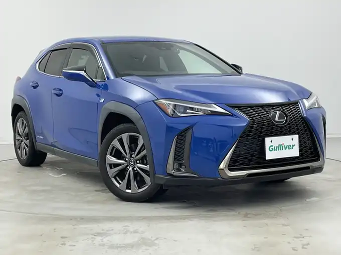 新着情報“ＵＸUX250h Fスポーツ”2020年式セレスティアルブルーガラスフレーク入荷しました！