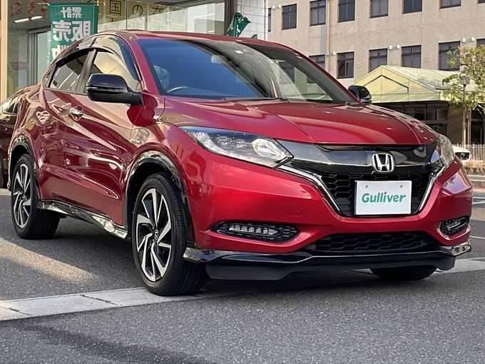 新着情報“ヴェゼルハイブリッドRS・ホンダセンシング”2016年式プレミアムクリスタルレッドM入荷しました！
