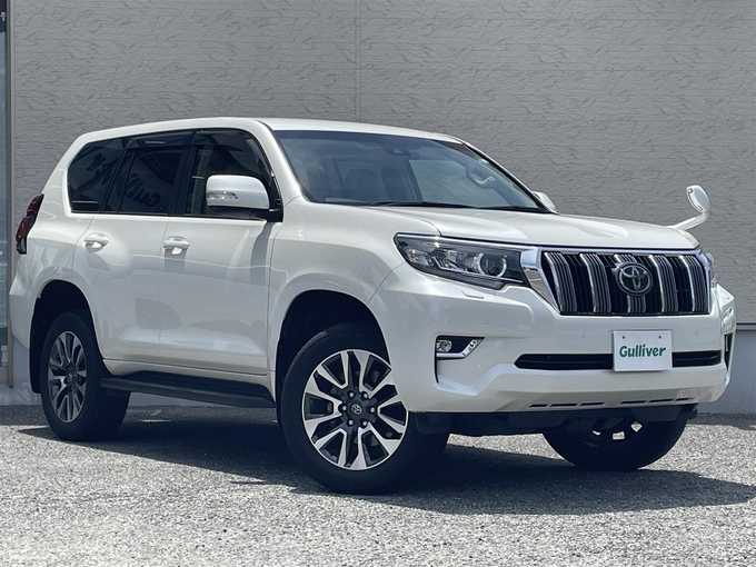 新着情報“ランドクルーザープラドTX Lパッケージ”2023年式ホワイトパールクリスタルシャイン入荷しました！