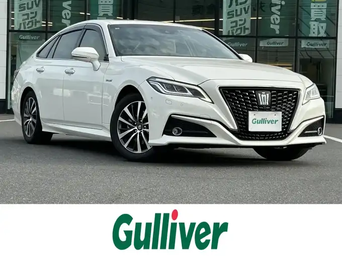 新着情報“クラウンハイブリッドG”2018年式ホワイトパールクリスタルシャイン入荷しました！