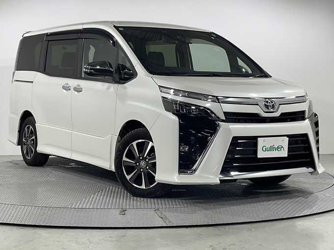 新着情報“ヴォクシーZS 煌Ⅲ”2021年式ホワイトパールクリスタルシャイン入荷しました！