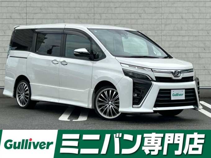 新着情報“ヴォクシーZS 煌”2018年式ホワイトパールクリスタルシャイン入荷しました！