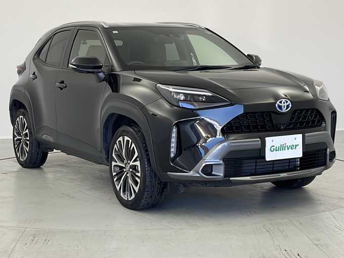 新着情報“ヤリスクロスハイブリッドZ アドベンチャー”2023年式ブラックマイカ入荷しました！