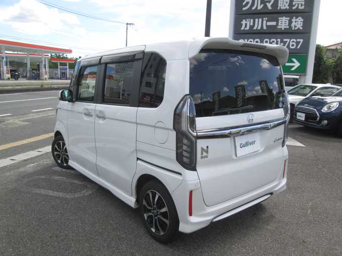 車両画像03