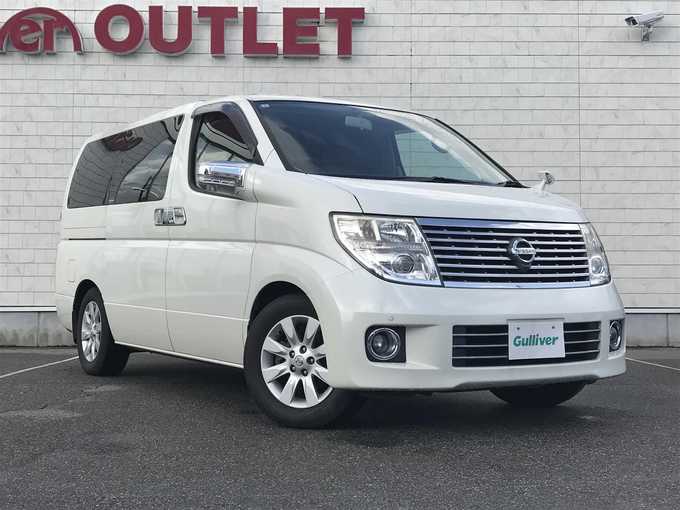 新着情報“エルグランド250V”2008年式ホワイトパール入荷しました！