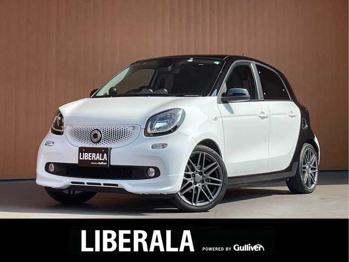 新着情報“スマートフォーフォーBRABUS スポーツ”2018年式白入荷しました！