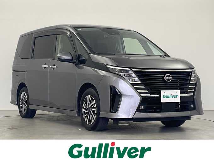 新着情報“セレナe－パワー ハイウェイスターV”2025年式ダークメタルグレー入荷しました！