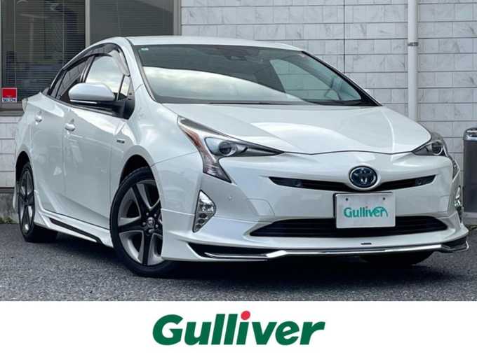 新着情報“プリウスAプレミアム ツーリングセレクション”2016年式ホワイトパールクリスタルシャイン入荷しました！