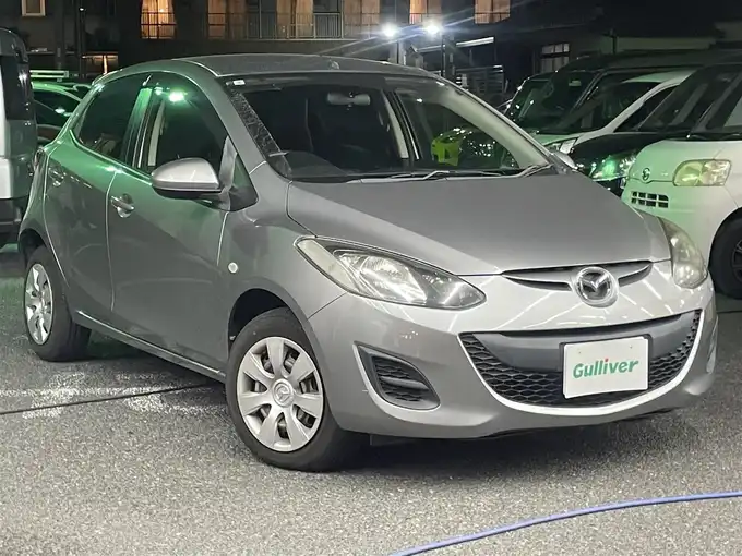 新着情報“デミオ13C－V スマートエディションⅡ”2014年式シルバー入荷しました！