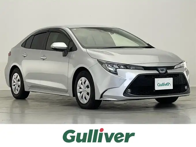 新着情報“カローラ ハイブリットG－X プラス”2021年式シルバーM入荷しました！