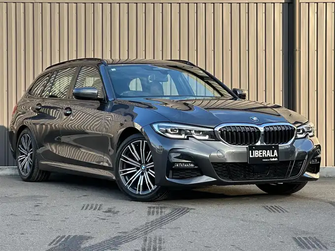 新着情報“３シリーズ318iツーリング Mスポーツ”2020年式ミネラルグレー入荷しました！