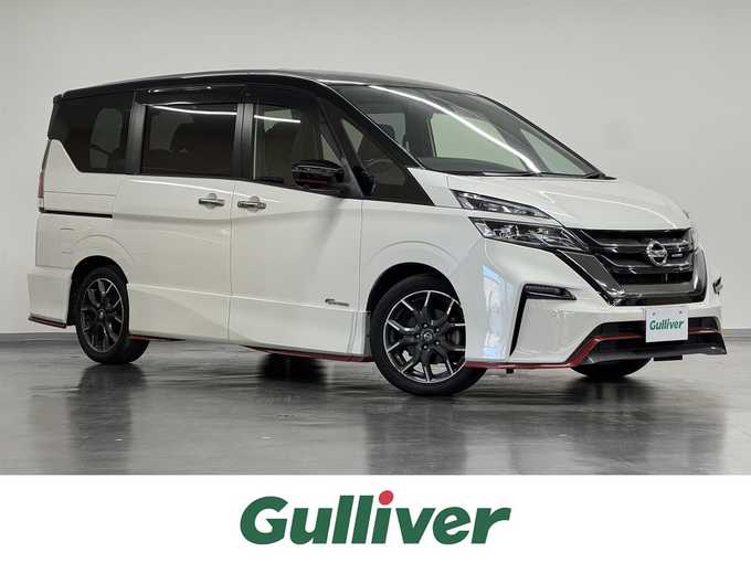 新着情報“セレナニスモ”2018年式ブリリアントホワイトパール 2トーン入荷しました！