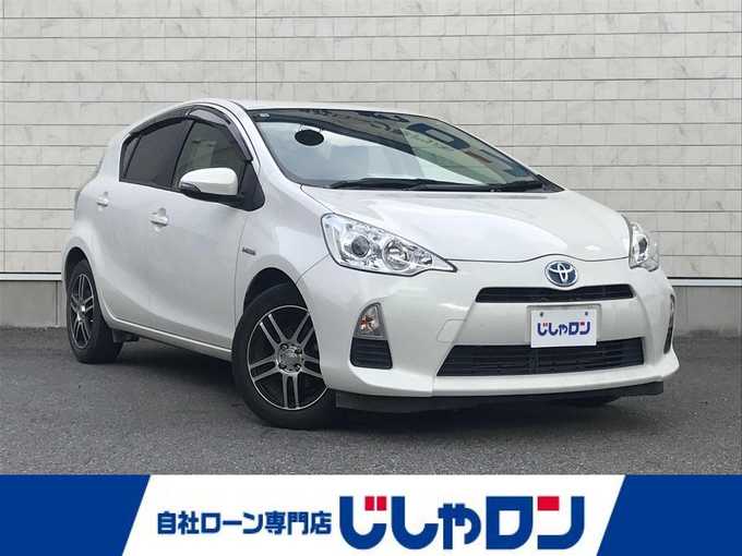 新着情報“アクアS”2012年式ライムホワイトパールクリスタルシャイン入荷しました！