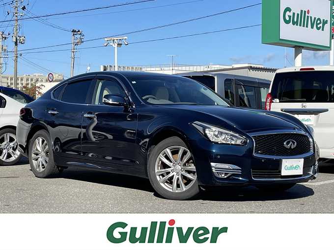 新着情報“フーガ370GT FOUR”2017年式ダークブルー入荷しました！