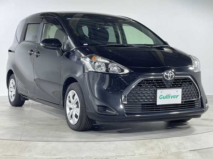 新着情報“シエンタG”2022年式ブラックマイカ入荷しました！