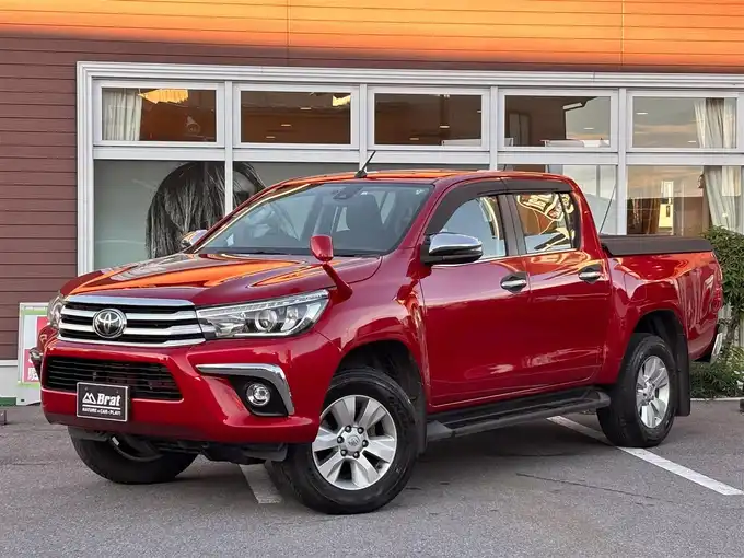 新着情報“ハイラックスZ”2018年式クリムゾンスパークレッドM入荷しました！