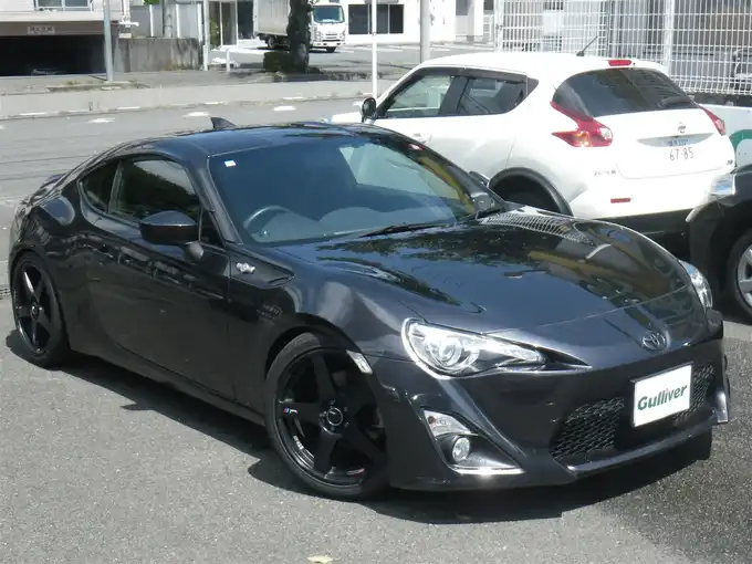 新着情報“８６GT”2012年式ダークグレーメタリック入荷しました！