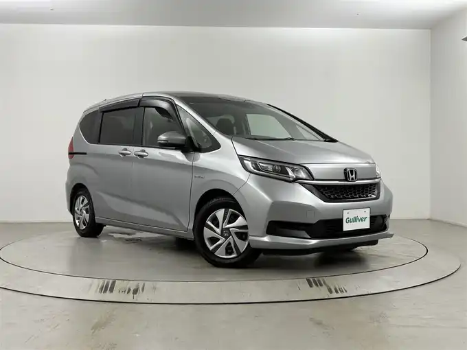 新着情報“フリードハイブリッドハイブリッド・Gホンダセンシング”2020年式ルナシルバーM入荷しました！