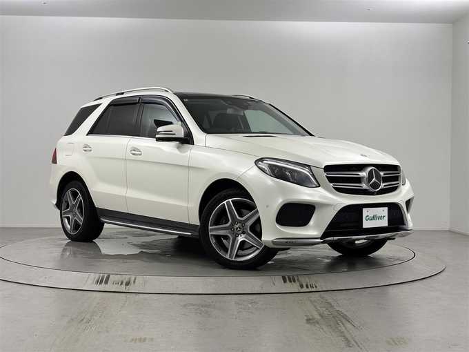 新着情報“ＧＬＥGLE350d 4マチックスポーツ”2018年式ダイヤモンドホワイト入荷しました！