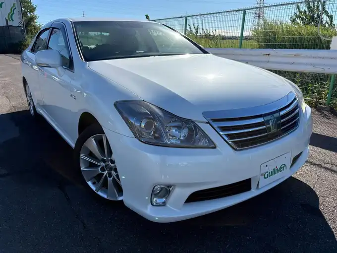 新着情報“クラウンハイブリッドハイブリッド Gパッケージ”2011年式ホワイトパールクリスタルシャイン入荷しました！