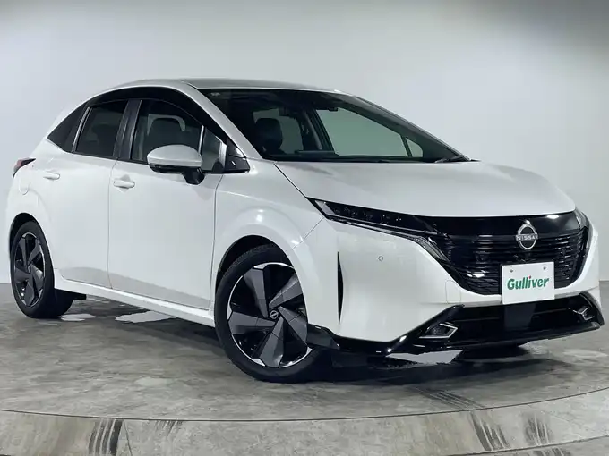 新着情報“オーラG レザーエディション”2022年式ピュアホワイトパール入荷しました！