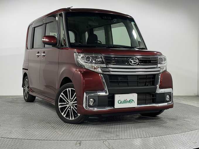 新着情報“タントカスタムRS トップエディションSAⅢ”2017年式ファイアークォーツレッドM入荷しました！