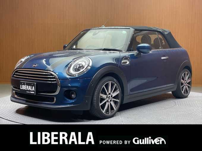 新着情報“ＭＩＮＩクーパー コンバーチブル エッセンシャル・トリム”2020年式青Ｍ入荷しました！