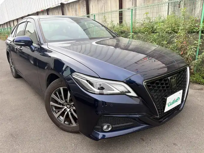 新着情報“クラウンS Cパッケージ”2019年式ダークブルーマイカ入荷しました！