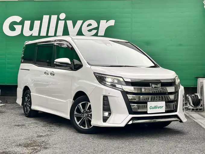 新着情報“ノアSi ダブルバイビー”2018年式ホワイトパールクリスタルシャイン入荷しました！