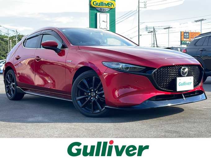 新着情報“ＭＡＺＤＡ３ファストバックX Lパッケージ”2021年式ソウルレッドクリスタルM入荷しました！
