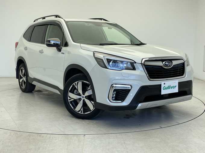 新着情報“フォレスターアドバンス”2019年式クリスタルホワイトP入荷しました！