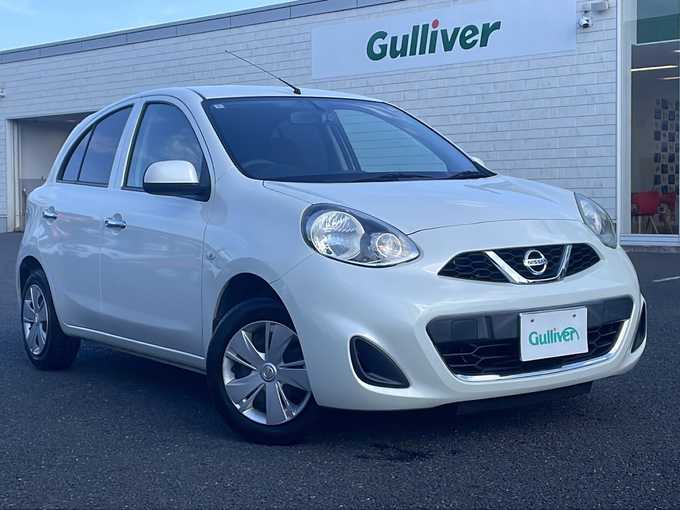 新着情報“マーチS プラムインテリア”2016年式ブリリアントホワイトパール入荷しました！