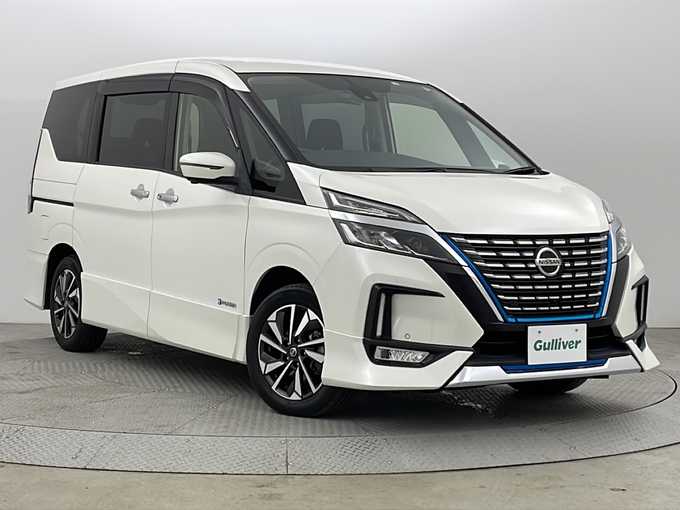 新着情報“セレナe－パワー ハイウェイスターV”2020年式ブリリアントホワイトパール入荷しました！