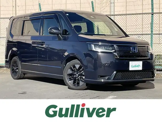 新着情報“ステップワゴンe:HEVスパーダ”2024年式黒入荷しました！