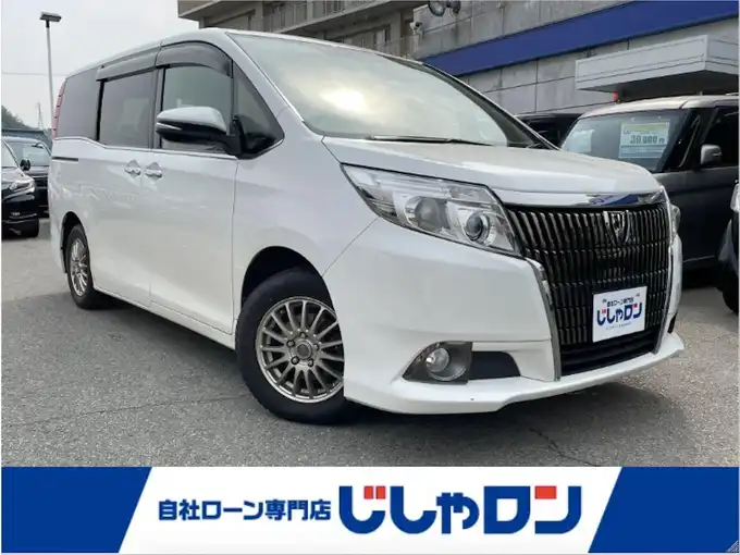 新着情報“エスクァイアGi”2015年式ホワイトパールクリスタルシャイン入荷しました！
