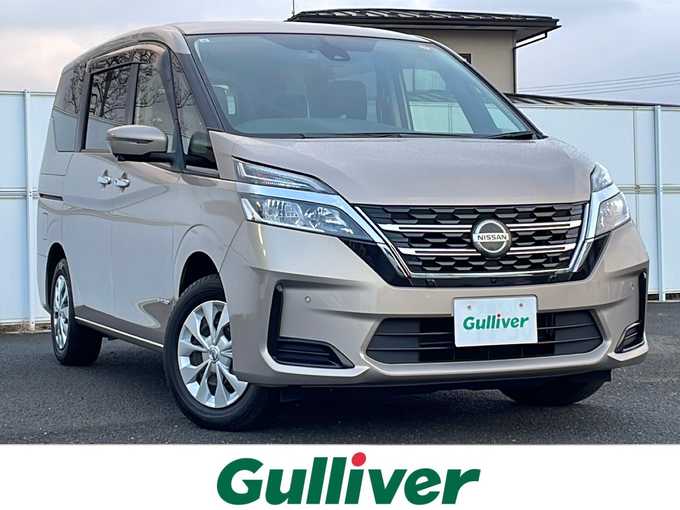 新着情報“セレナXV”2019年式カシミヤグレージュ入荷しました！