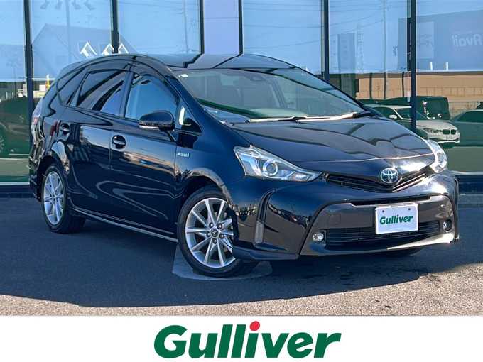 新着情報“プリウスαSツーリングセレクション”2018年式アティチュードブラックマイカ入荷しました！