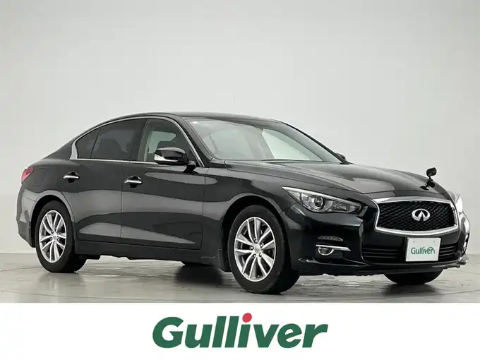 新着情報“スカイライン200GT－t”2014年式スーパーブラック入荷しました！