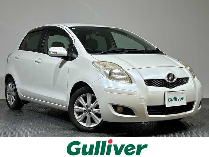 新着情報“ヴィッツアイル”2009年式ホワイトパールクリスタルシャイン入荷しました！