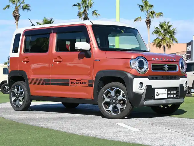 新着情報“ハスラーハイブリッドX”2022年式コーラルオレンジメタリック/ソフトベージュメタリック入荷しました！