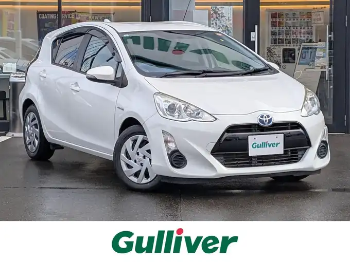 新着情報“アクアS”2015年式ライムホワイトパールクリスタルシャイン入荷しました！