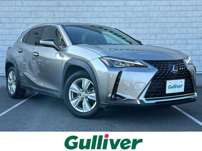 新着情報“ＵＸUX250h バージョンC”2019年式ソニックチタニウム入荷しました！