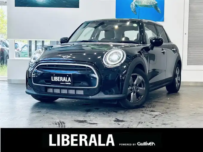 新着情報“ＭＩＮＩクーパー ピカデリーエディション”2021年式MINI Yoursエニグマティックブラック入荷しました！