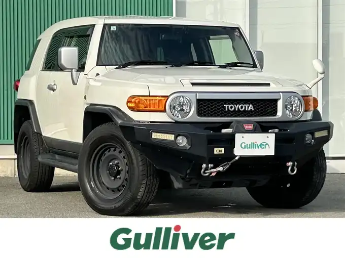 新着情報“ＦＪクルーザーオフロードパッケージ”2016年式ホワイト入荷しました！