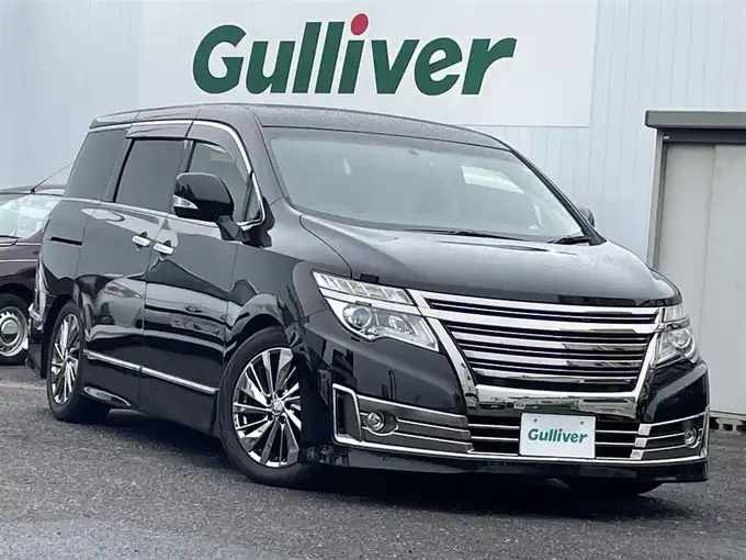 新着情報“エルグランドライダー オーテック30thアニバーサリー”2017年式ファントムブラック入荷しました！