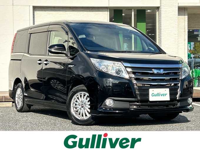 新着情報“ノアハイブリッドX ディライトプラス”2015年式ブラック入荷しました！